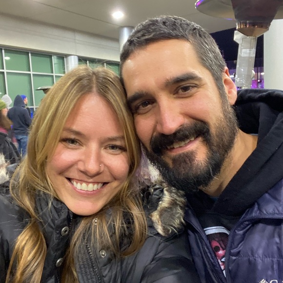 Meet your Posher, Amanda - Picture 1 of 6